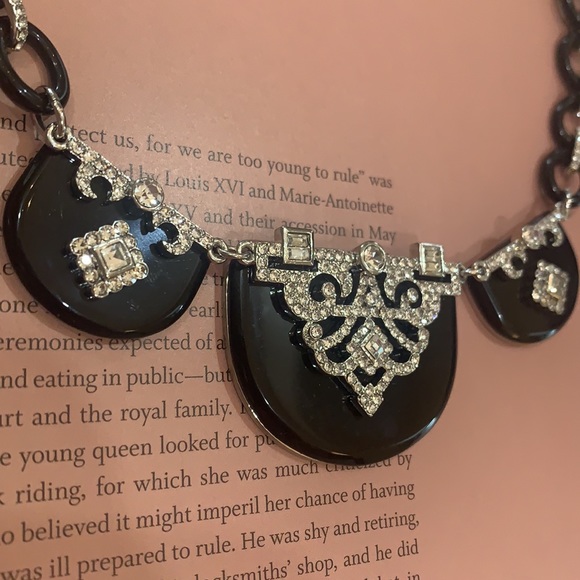 Vtg Carolee Necklace - Picture 2 of 8